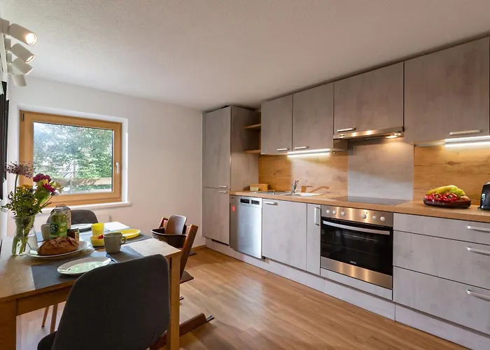 Διαμέρισμα Alpenapartment Fuer Familien Und Gruppen Zentrale Lage Fügen