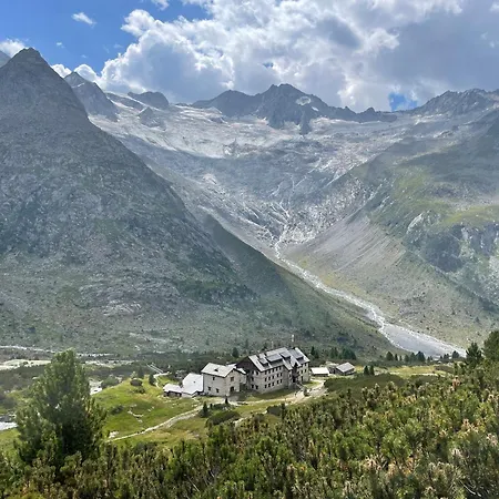 Alpenapartment Fuer Familien Und Gruppen Zentrale Lage 아파트 *
